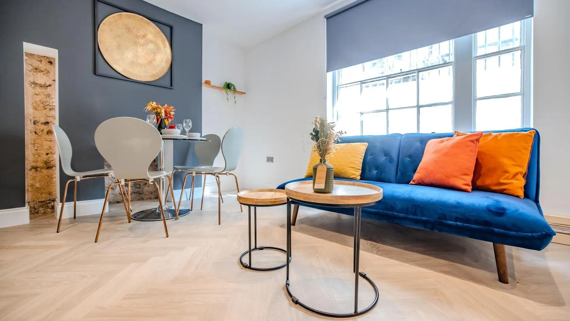 Central Comfort L 2-Bedroom Flat With Extra Sleeping Options ブライトン 0*,  イギリス