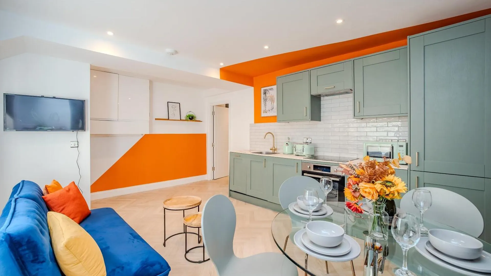 Central Comfort L 2-Bedroom Flat With Extra Sleeping Options Okręg wyborczy Hove Apartament